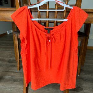 Banana Republic Women's top – Size Small